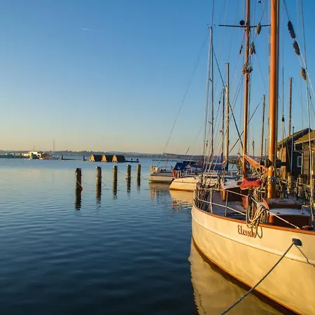 Weitblick Mit Seeblick Mit 2 *